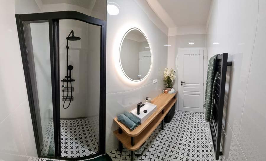 Mis Apartment *