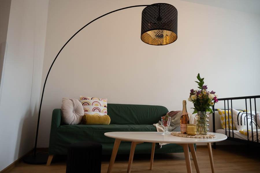 Apartment Mis *