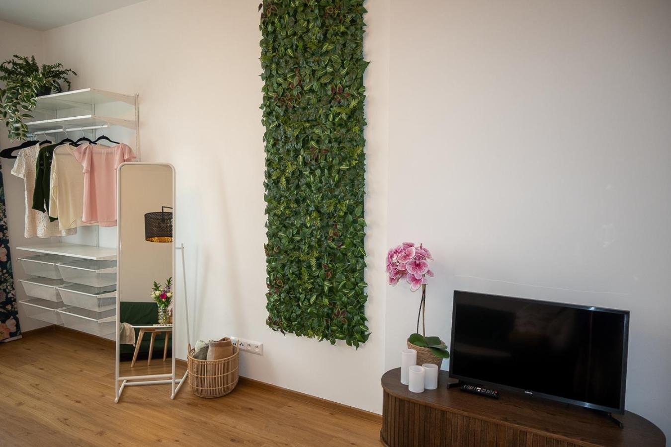 Mis Apartment